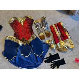 Wonder Woman Womens Medium cosplay costume with accessories dress belt gloves